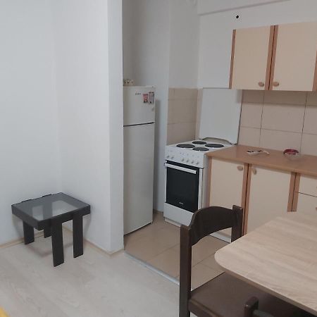 Mia Apartment Скоп'є Екстер'єр фото