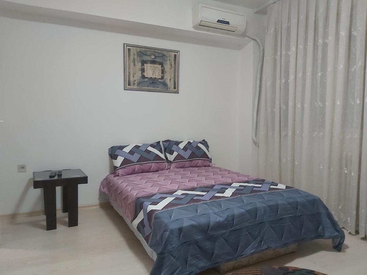 Mia Apartment Скоп'є Екстер'єр фото