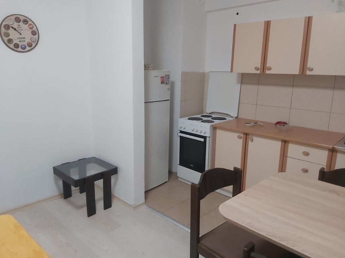 Mia Apartment Скоп'є Екстер'єр фото
